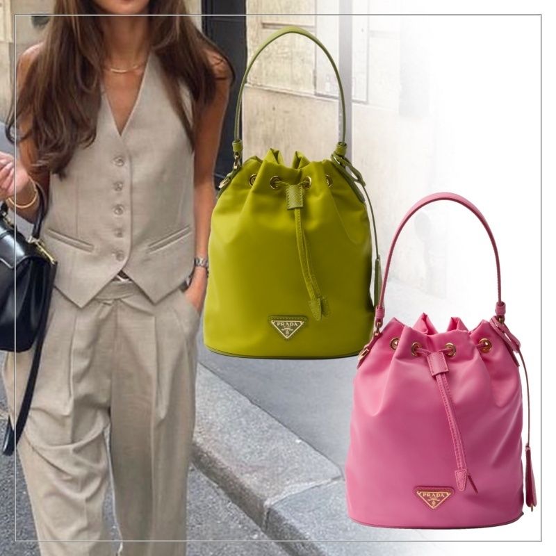 大人気】PRADA◇Re-Nylon 巾着 ミニバッグ ストラップ付き (PRADA