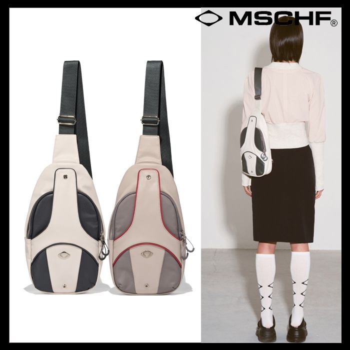 ☆関税/送料込☆MSCHF☆FOLDABLE LEATHER SLING BAG (MISCHIEF/バック