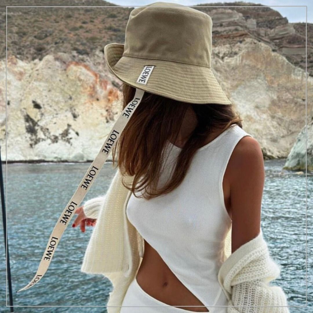 大人気】LOEWE◇フィッシャーマンハット バケハ ストラップ付 (LOEWE