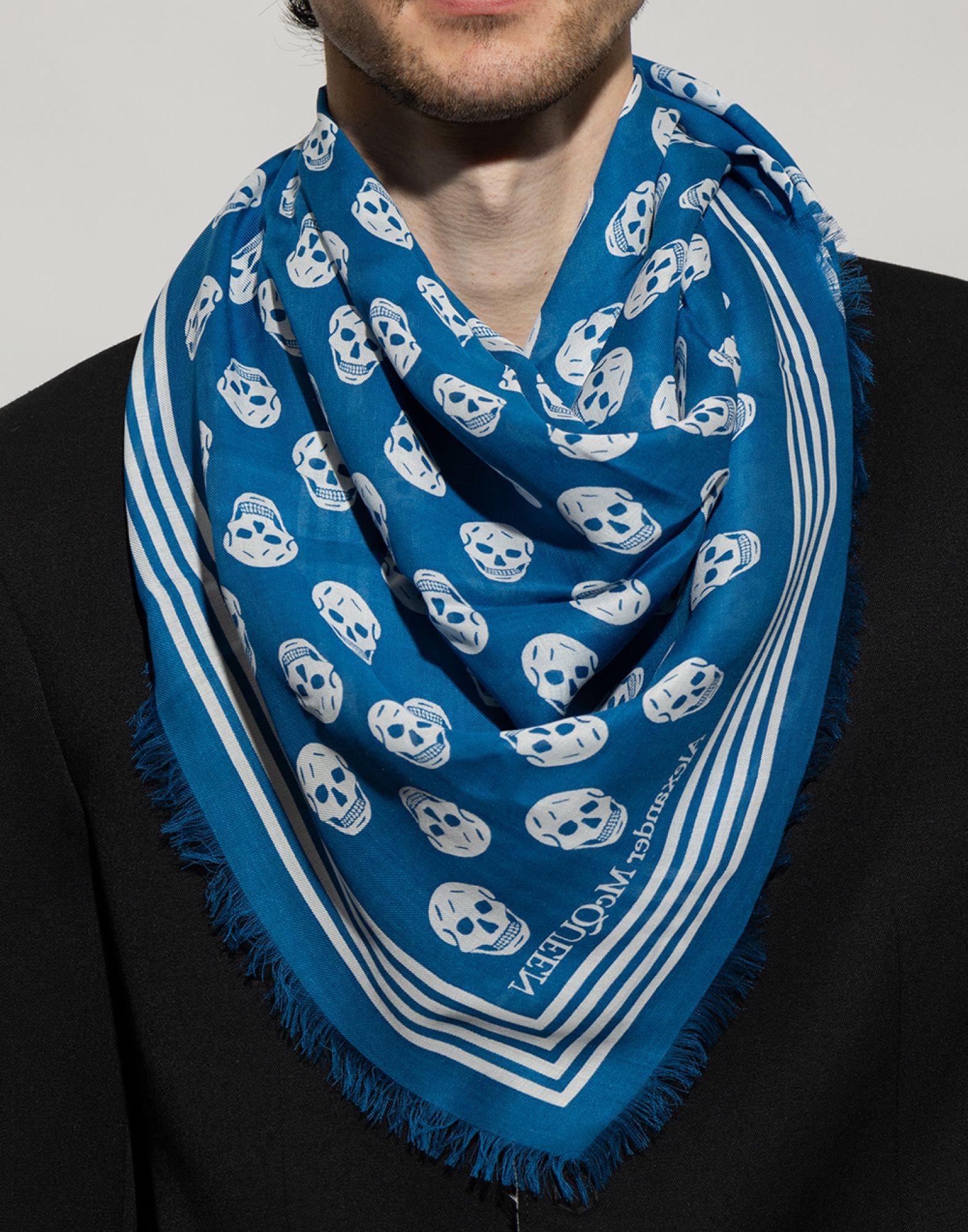 alexander mcqueenアレキサンダーマックイーンSkullスカーフ