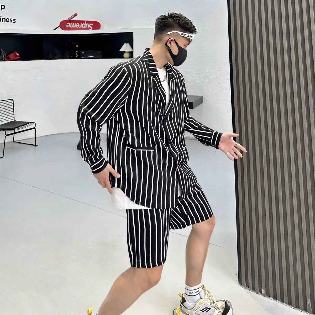 2XU x District Vision Tシャツ ショートパン セット 2XU x District