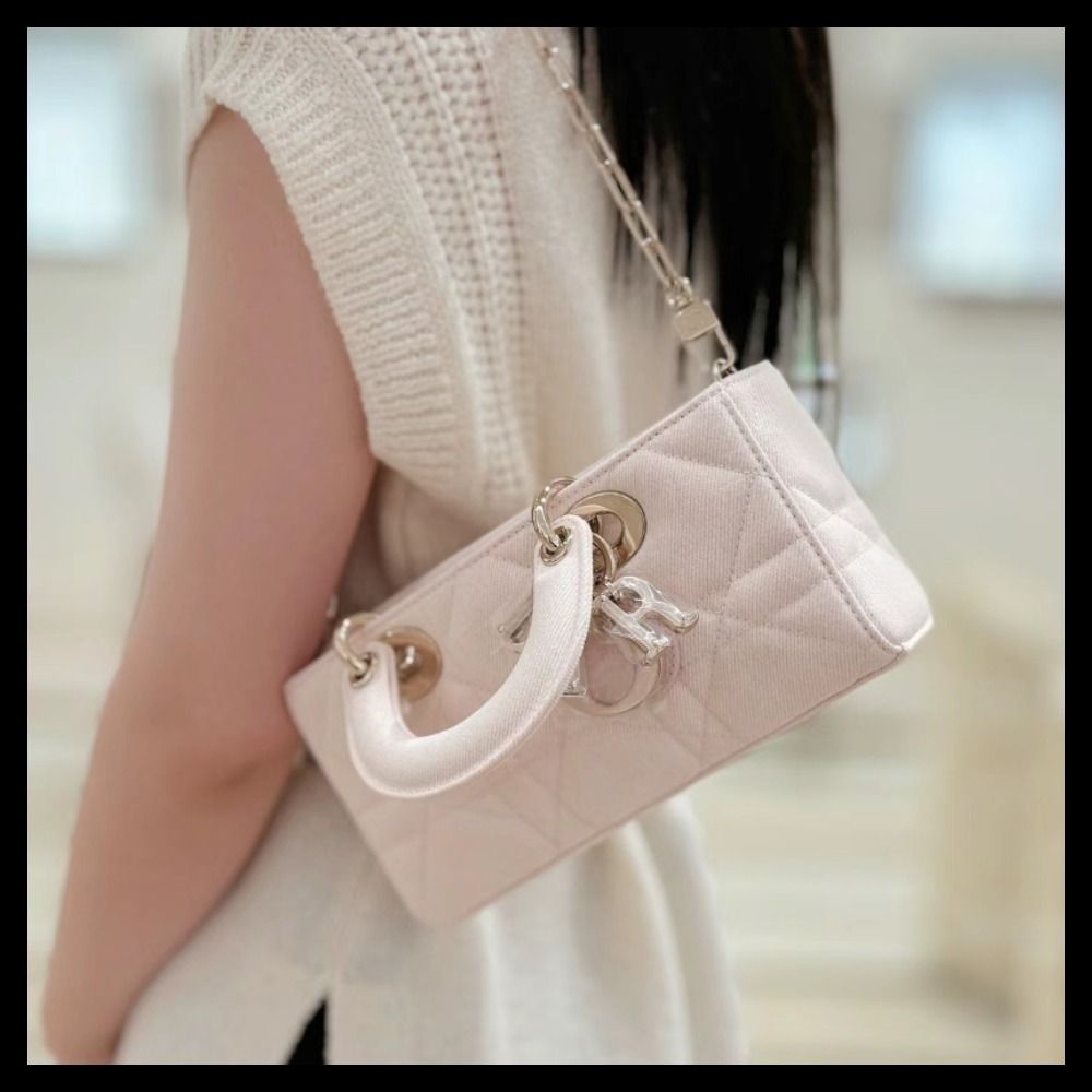 チャームが可愛い♪】Dior☆Lady D-Joy バッグ スモール (Dior