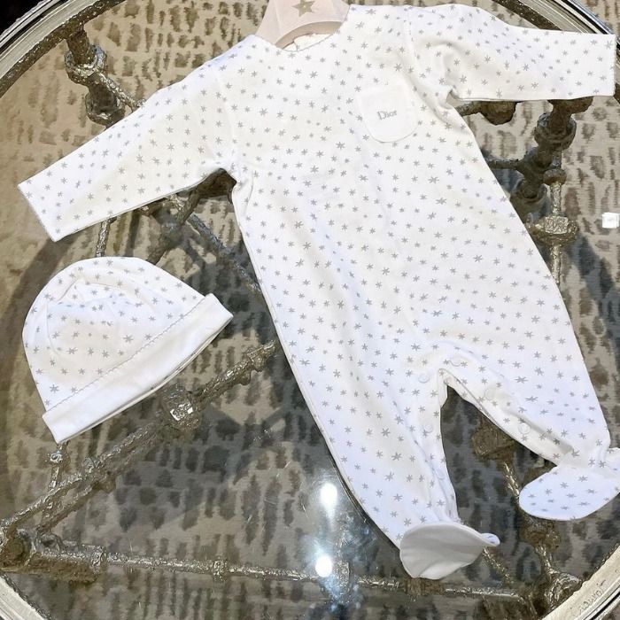 baby Dior 蝶刺繍ロンパース 12M baby Dior 蝶刺繍ロンパース 12M baby