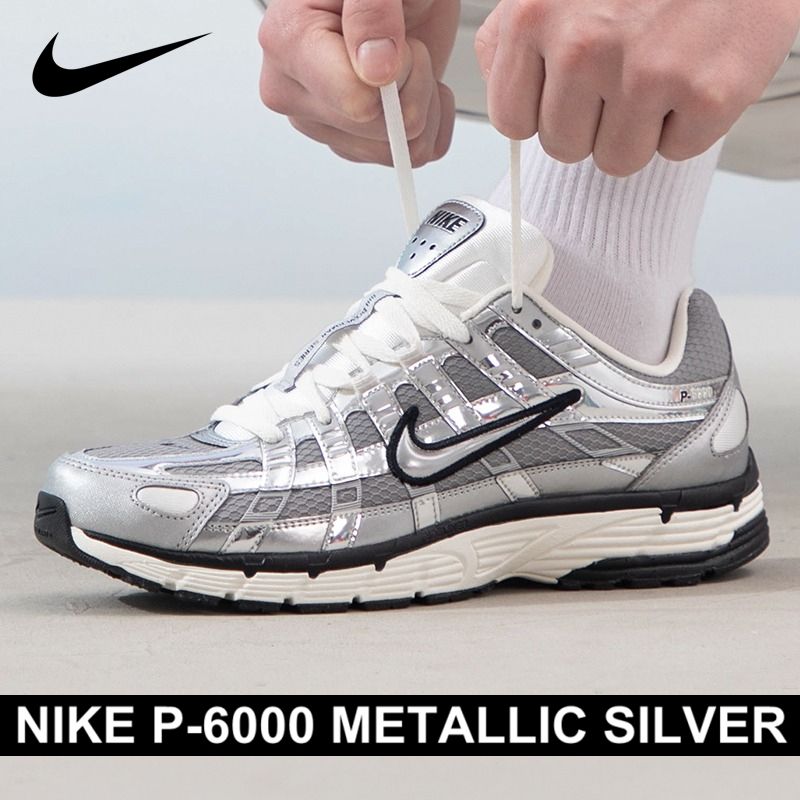 人気 ☆NIKE☆ P-6000 シルバーのスニーカー METALLIC SILVER (Nike