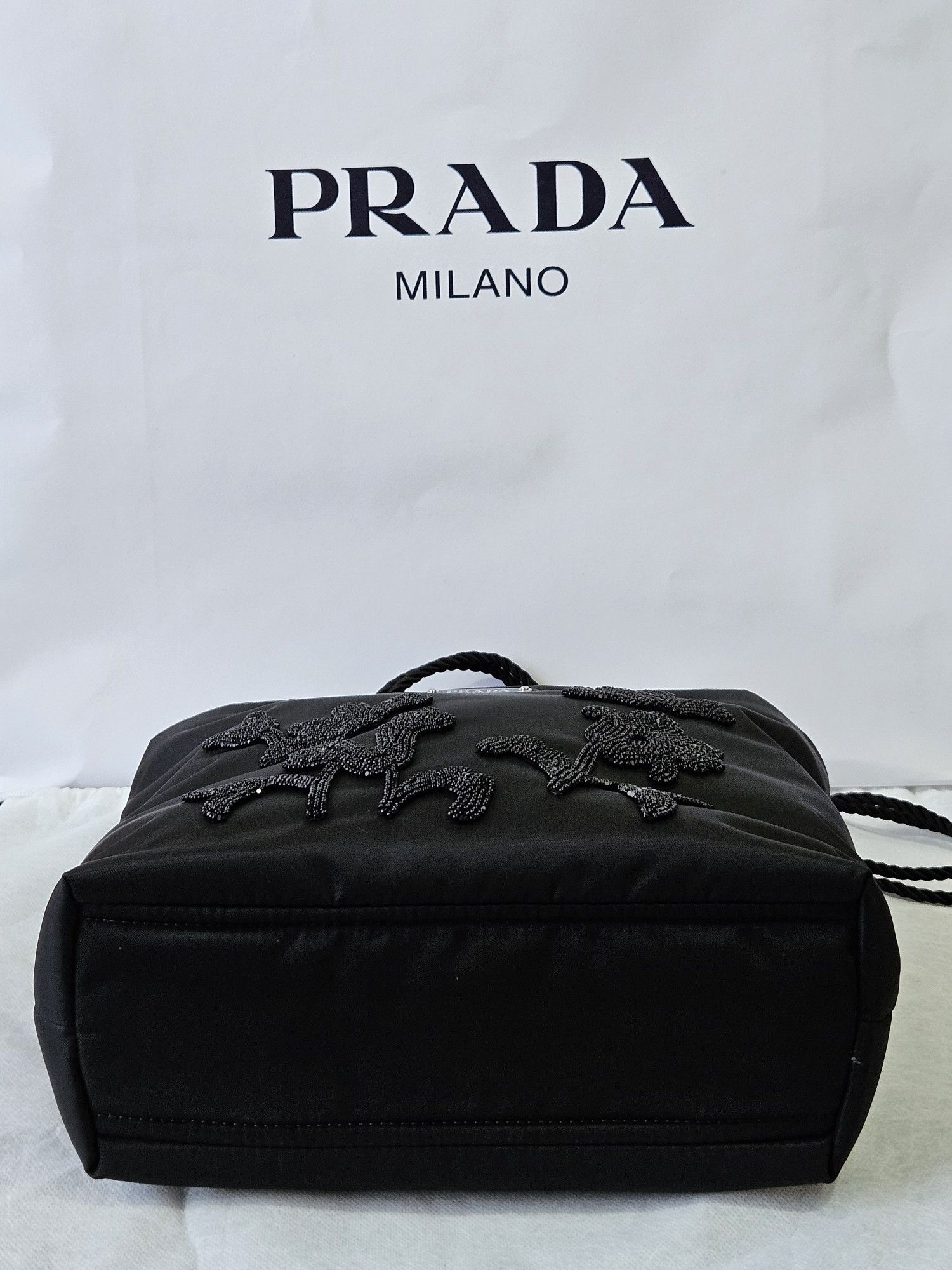 PRADAナイロン♪ビーズ刺繍 ハンドバッグ2way♪ブラック (PRADA