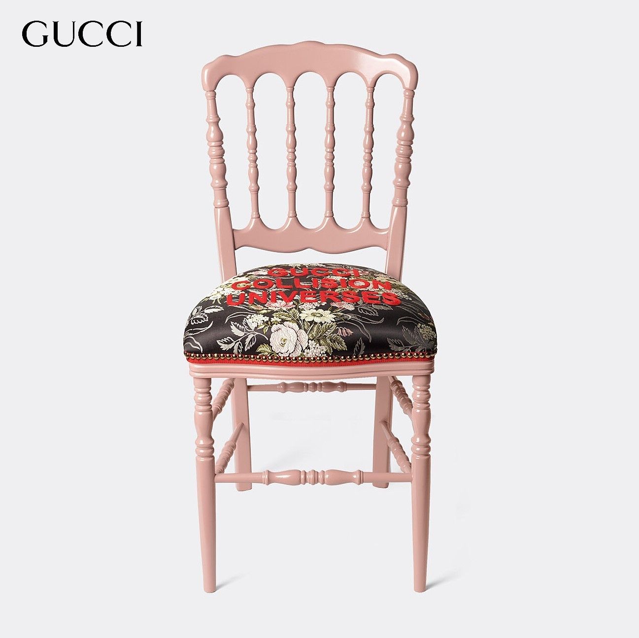 国内発| GUCCI Francesina Slogan刺繍ジャカード ウッドチェア (GUCCI