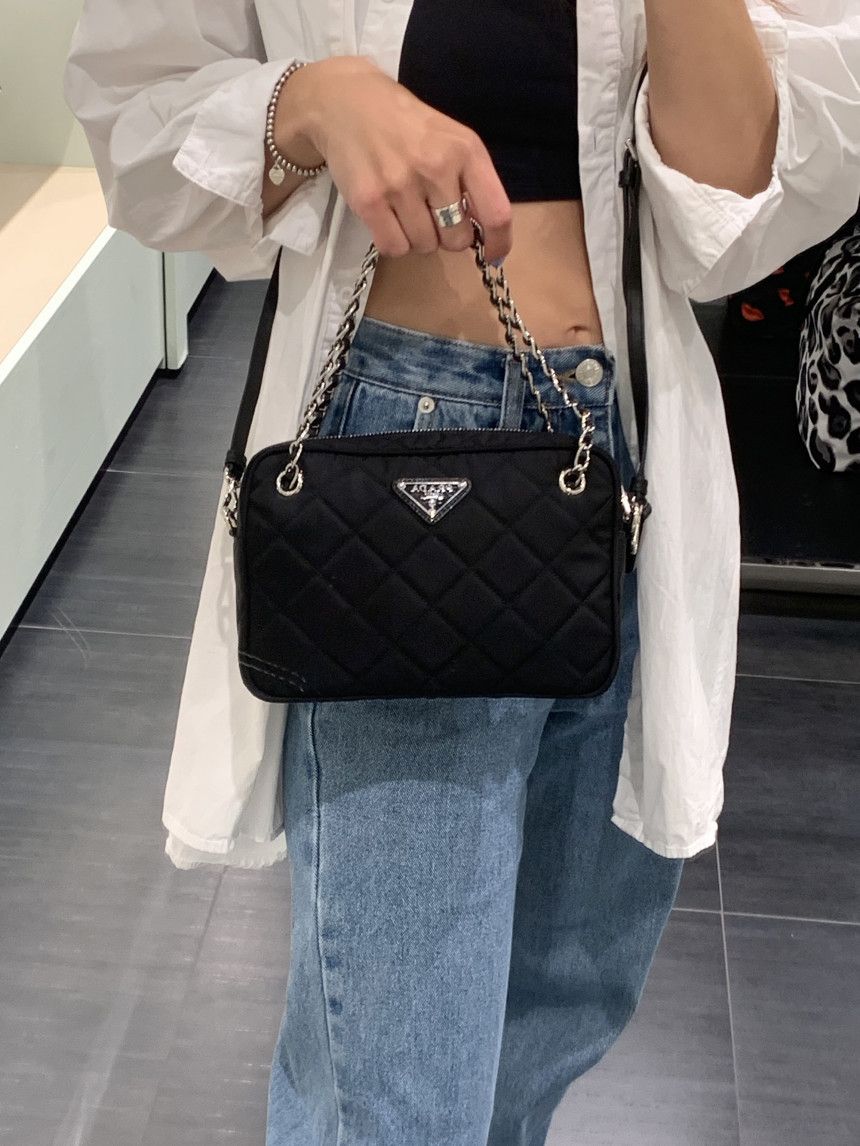 関税送料込! PRADA☆2WAY キルティング ナイロン バッグ 1BH910 (PRADA