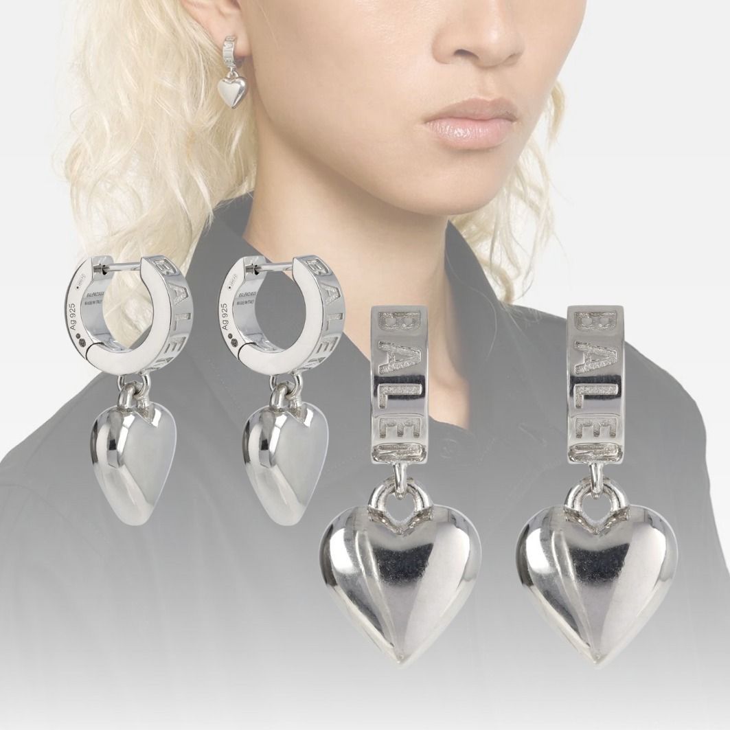 BALENCIAGA】ハート シルバー ピアス ロゴ 送料込 (BALENCIAGA/ピアス