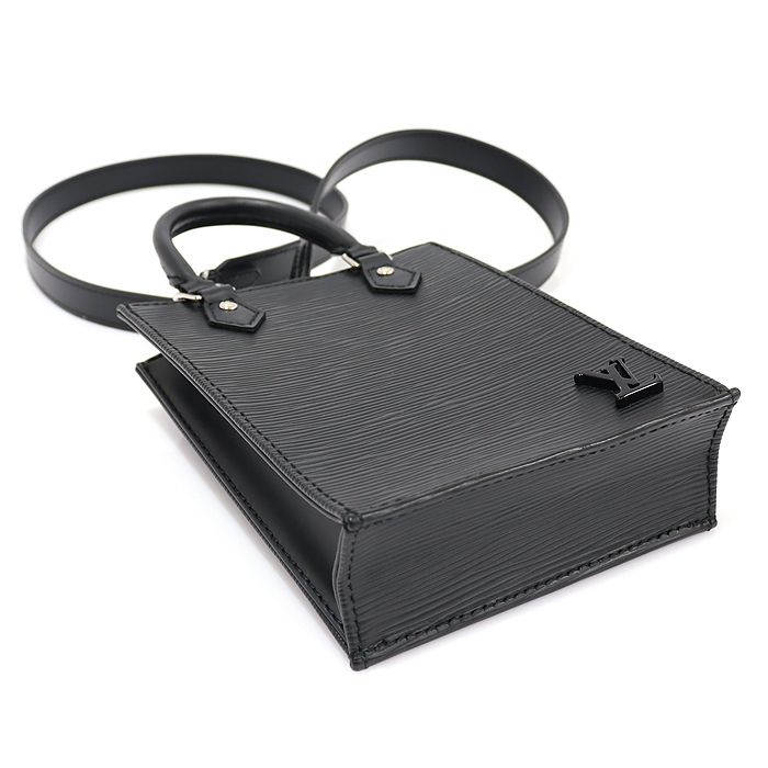 Louis Vuitton ルイヴィトン エピレザー プチ・サック・プラ (Louis