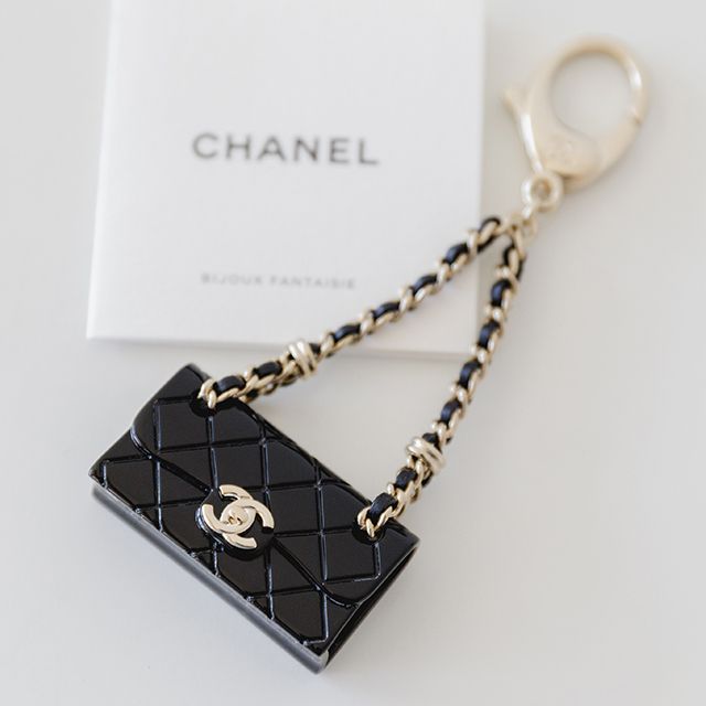 CHANEL】シャネル クラシック バック モチーフ キーホルダ (CHANEL