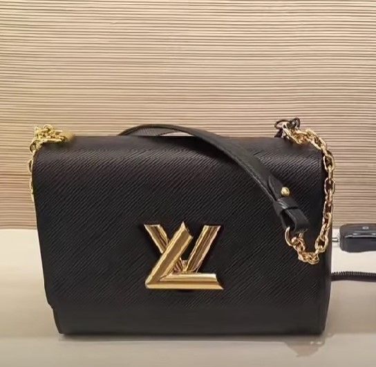 LV☆ルイヴィトン ツイスト PM (Louis Vuitton/ショルダーバッグ