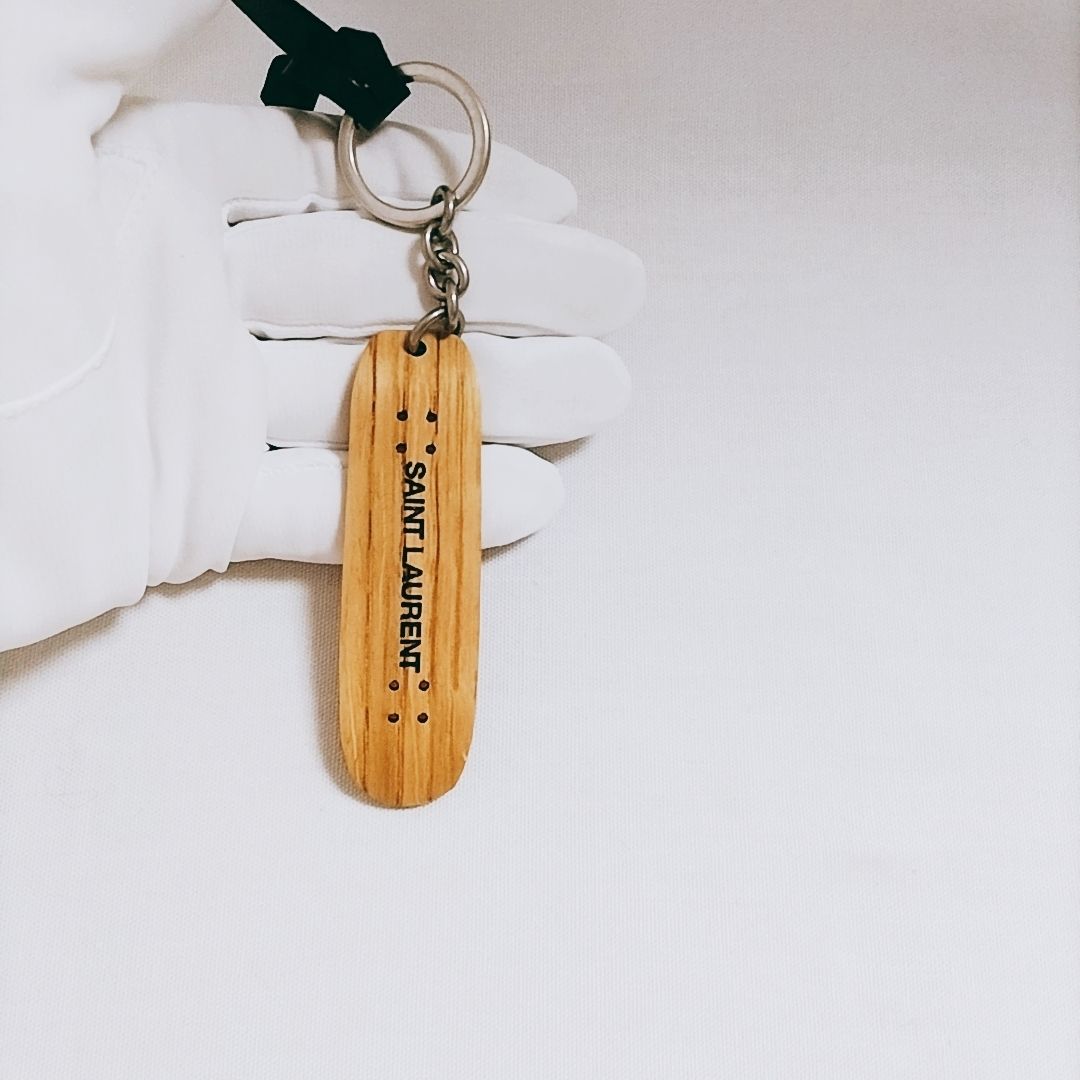 SAINT LAURENT◇ウッドスケートボードキーホルダー サンローラン
