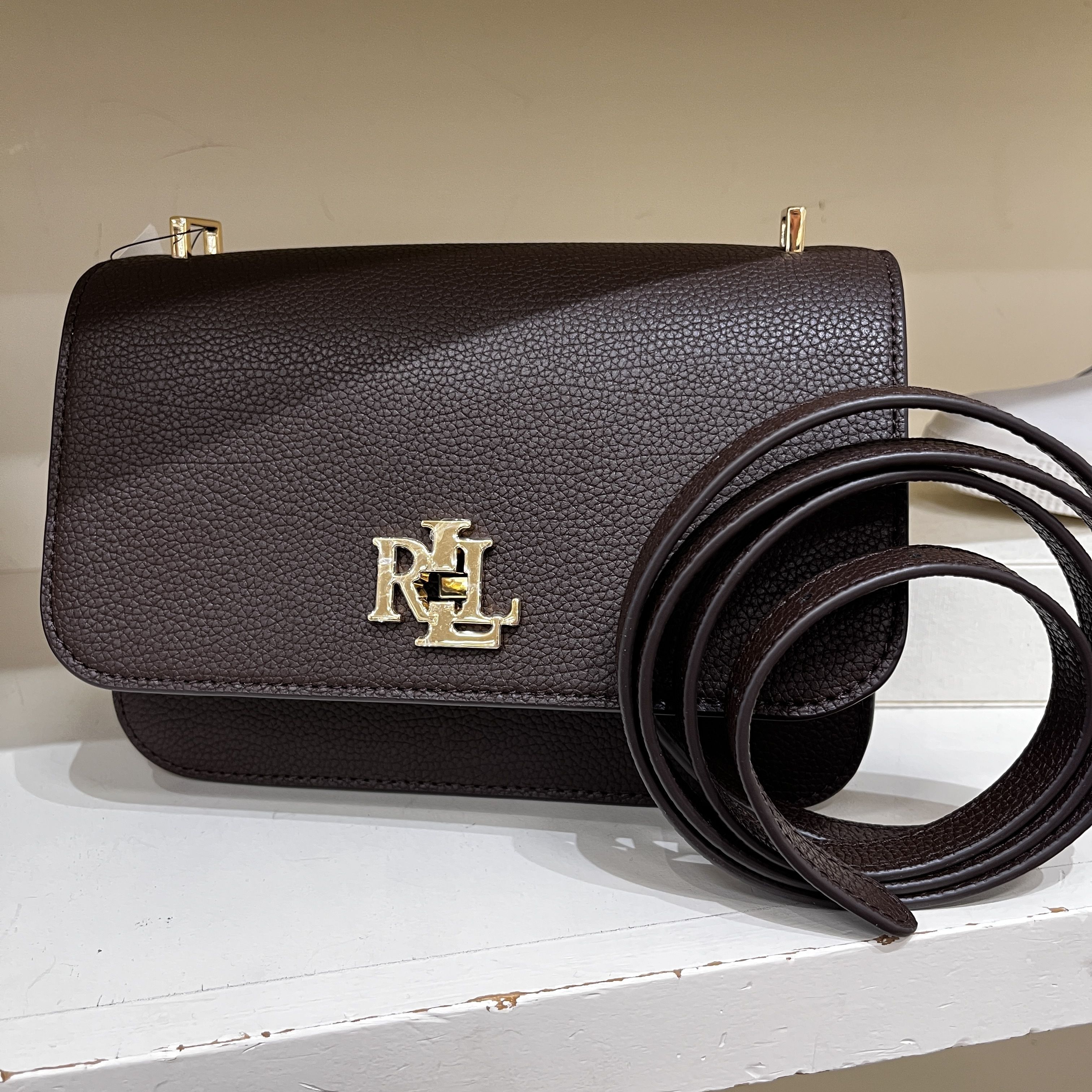 新作! Ralph Lauren(ラルフ)レザー RLLロゴ ショルダーバッグ (Ralph