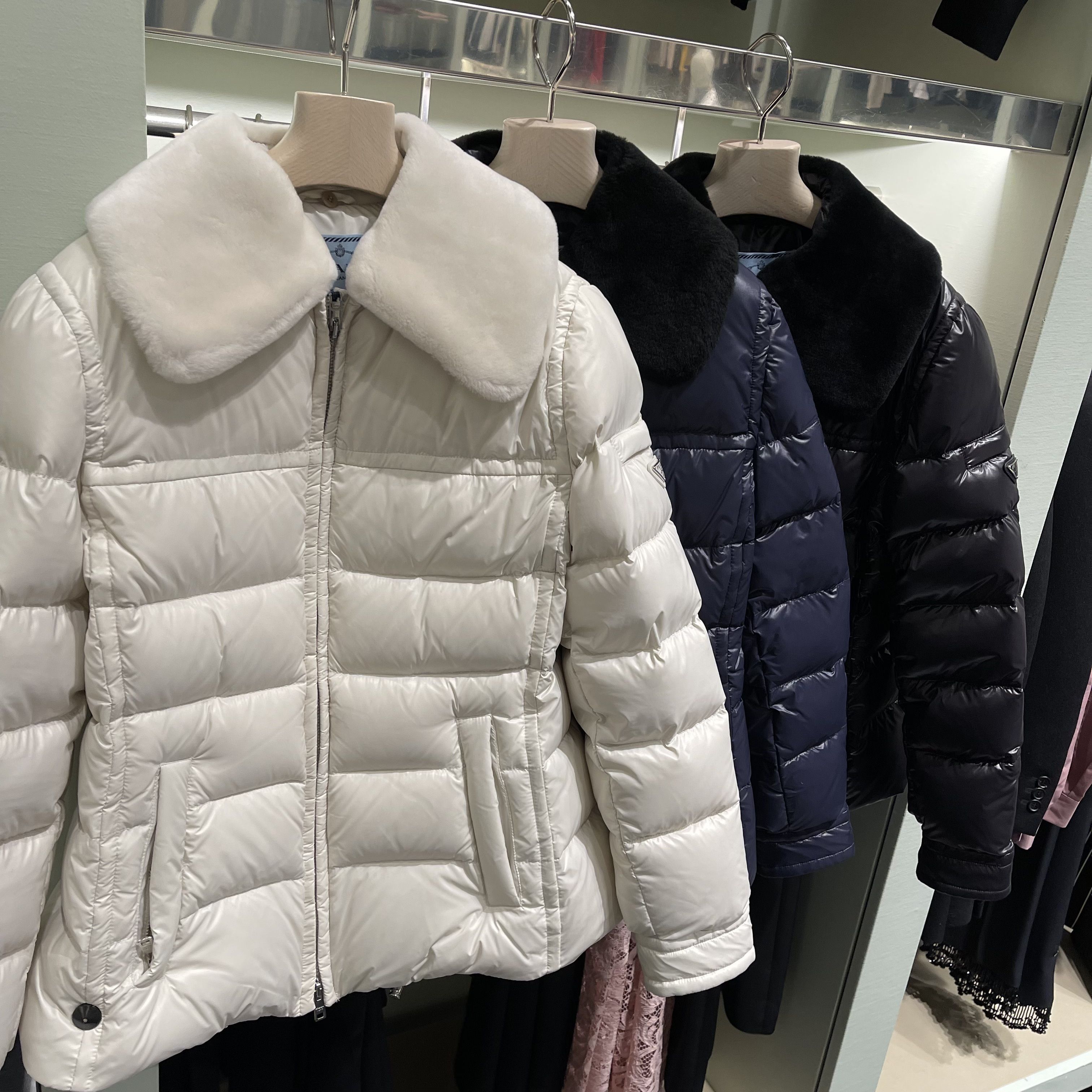 VIPセール】PRADA プラダ レディース ダウンジャケット 29O796 (PRADA