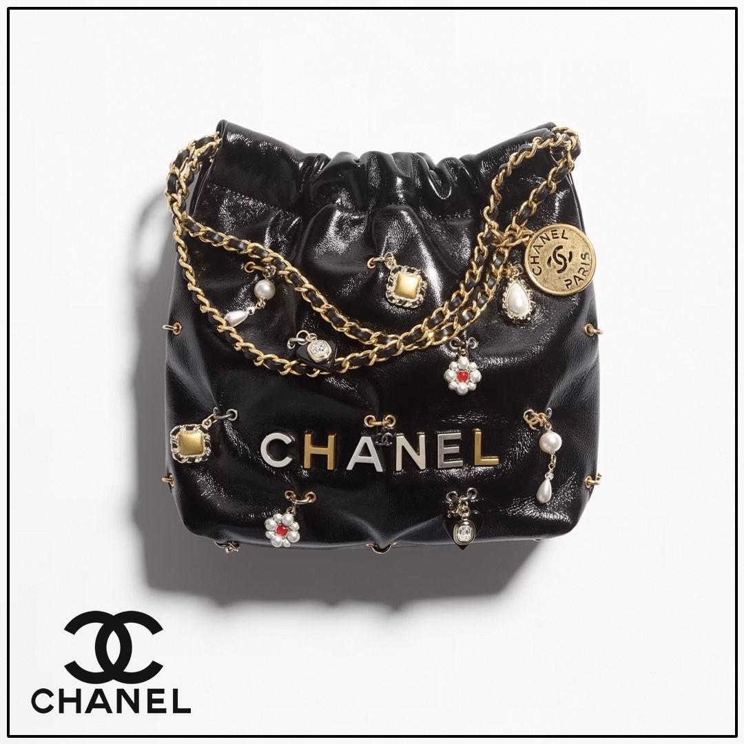 チャームいっぱい♪【CHANEL22】ミニハンドバッグ (CHANEL/ショルダー