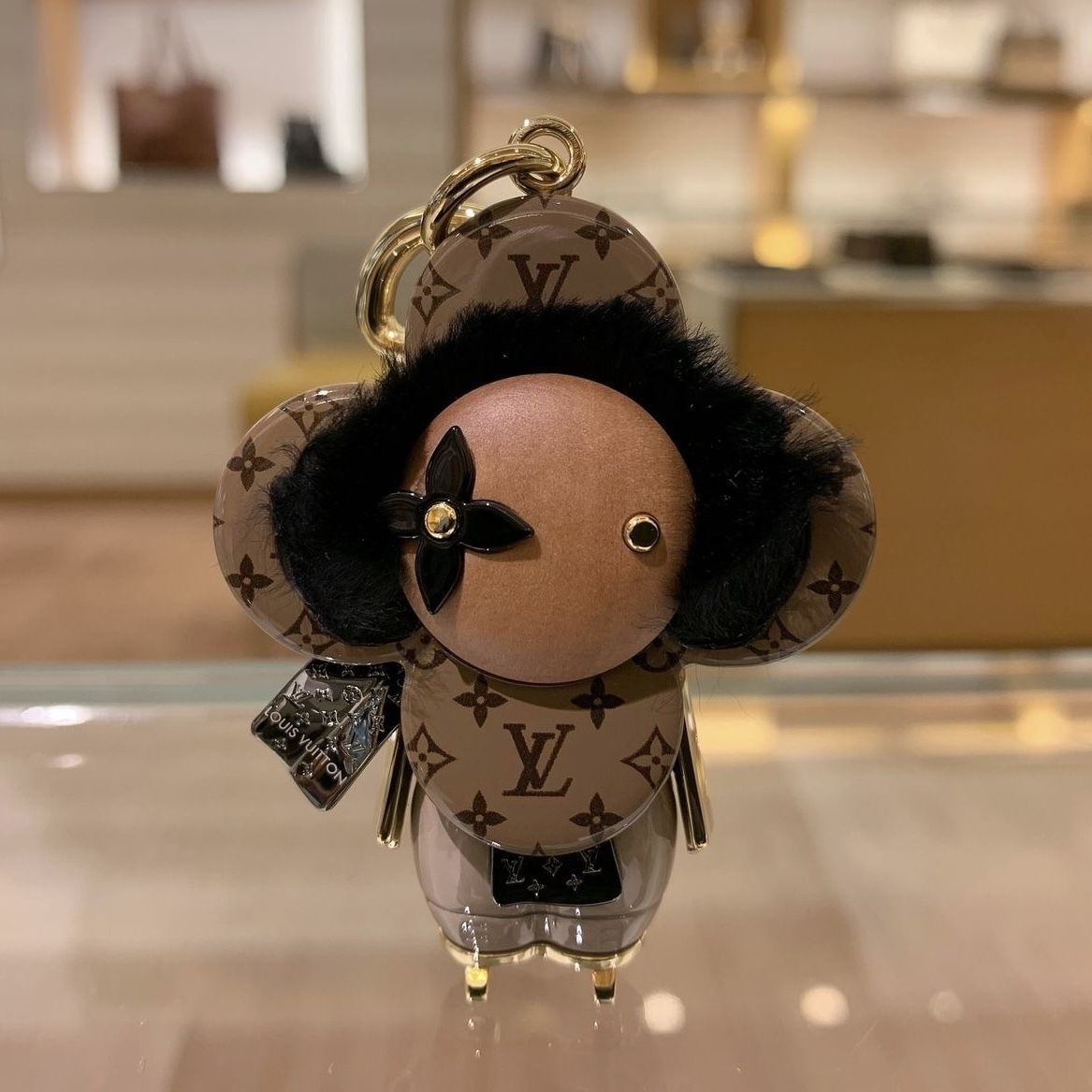 可愛い冬仕様＊】ルイヴィトン ヴィヴィエンヌ キーホルダー (Louis