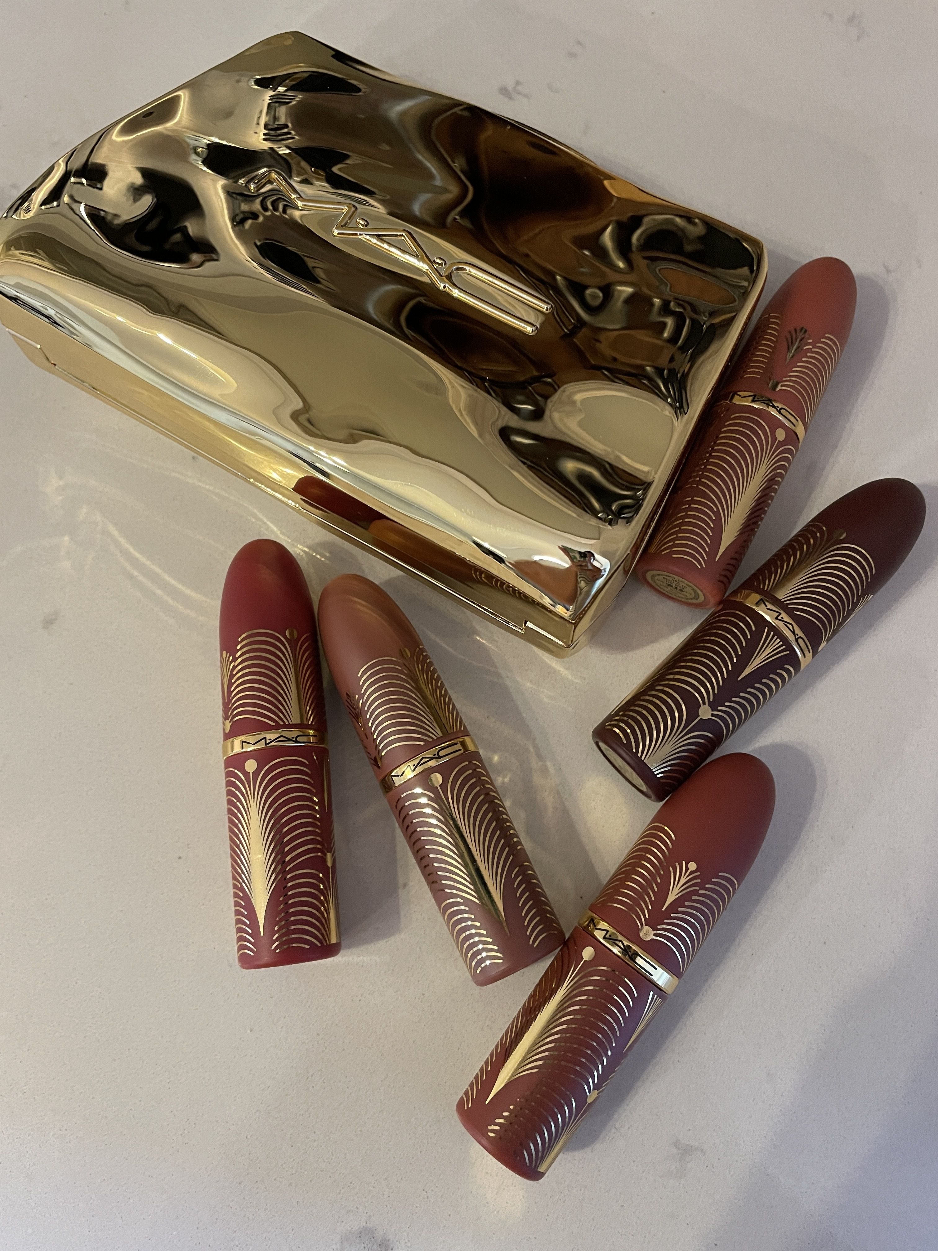 MAC】2024年ホリデー☆マットリップスティックキット☆5本 (MAC/リップ