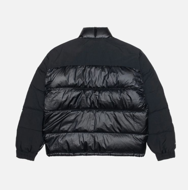 大人気 ☆STUSSY X MOUNTAIN HARDWEAR☆ SUBZERO DOWN JACKET (STUSSY