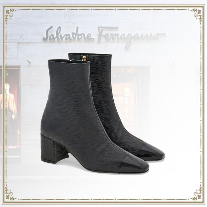 ☆完売必至☆】 Salvatore Ferragamo☆チャンキーヒールブーツ