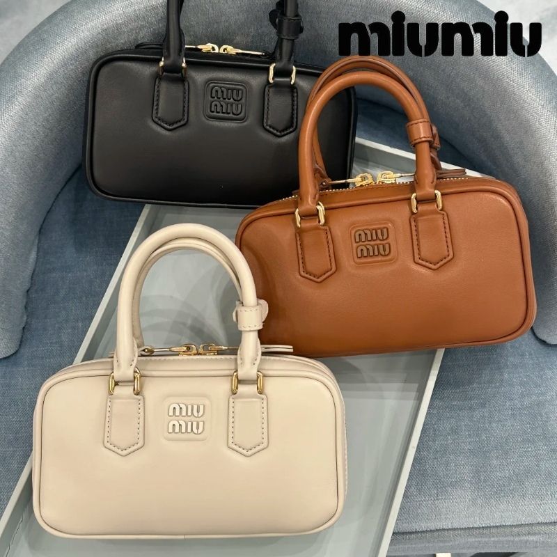 miumiu ミュウミュウ コンパクト♪アルカディ レザー ミニバッグ