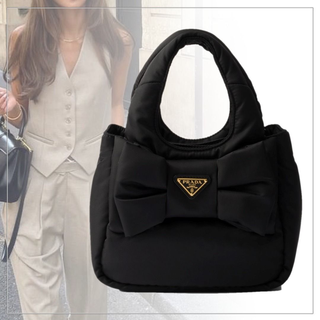 大注目】PRADA◇Re-Nylon パデッド ミニバッグ リボン付き (PRADA