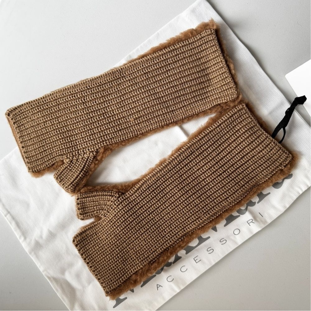 国内発送◇MaxMara テディベア フィンガーレスグローブ◇関税込 (Max