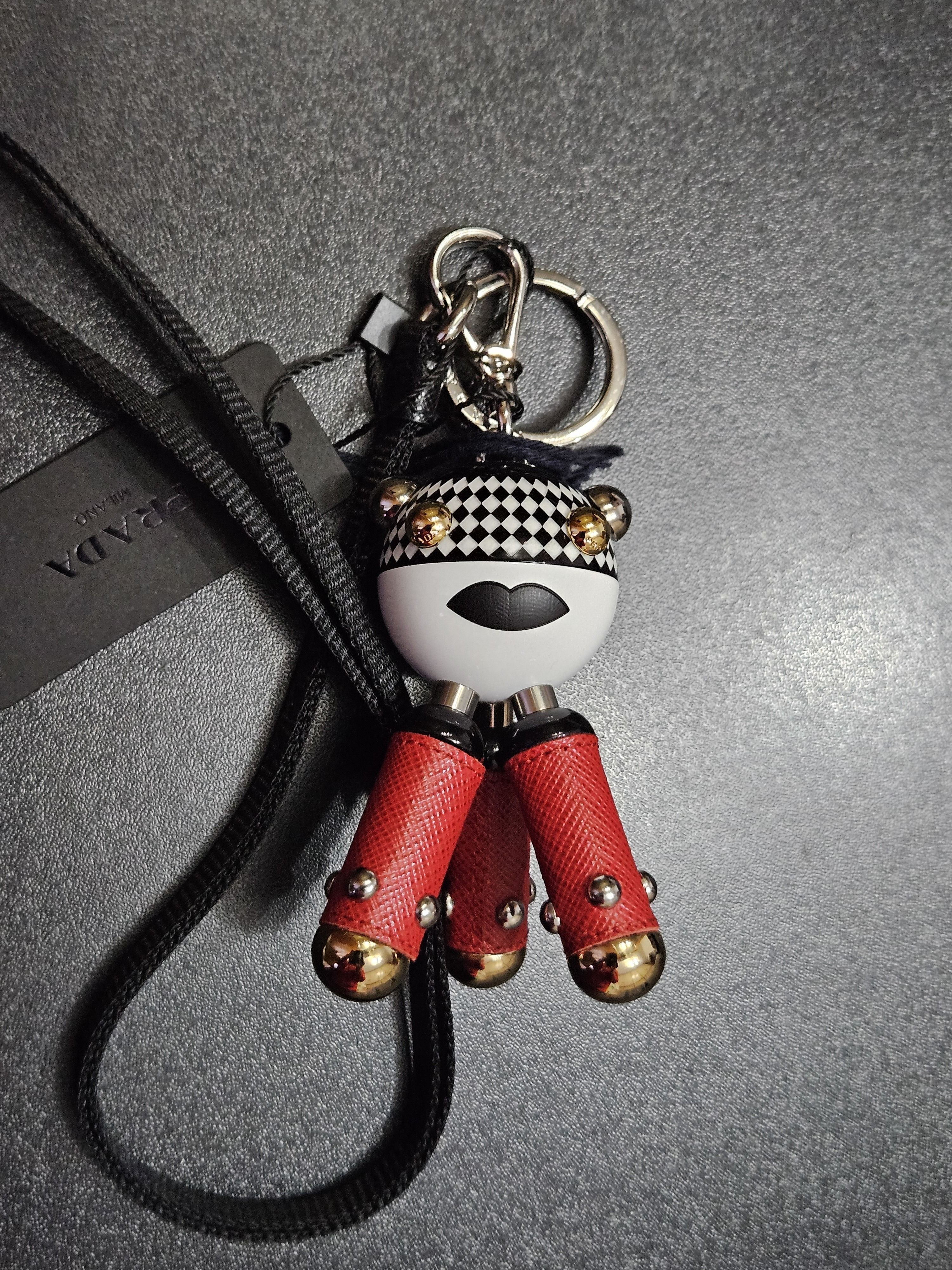 PRADAロボットチャーム☆立体キーホルダー☆レッド×白黒 (PRADA/キー