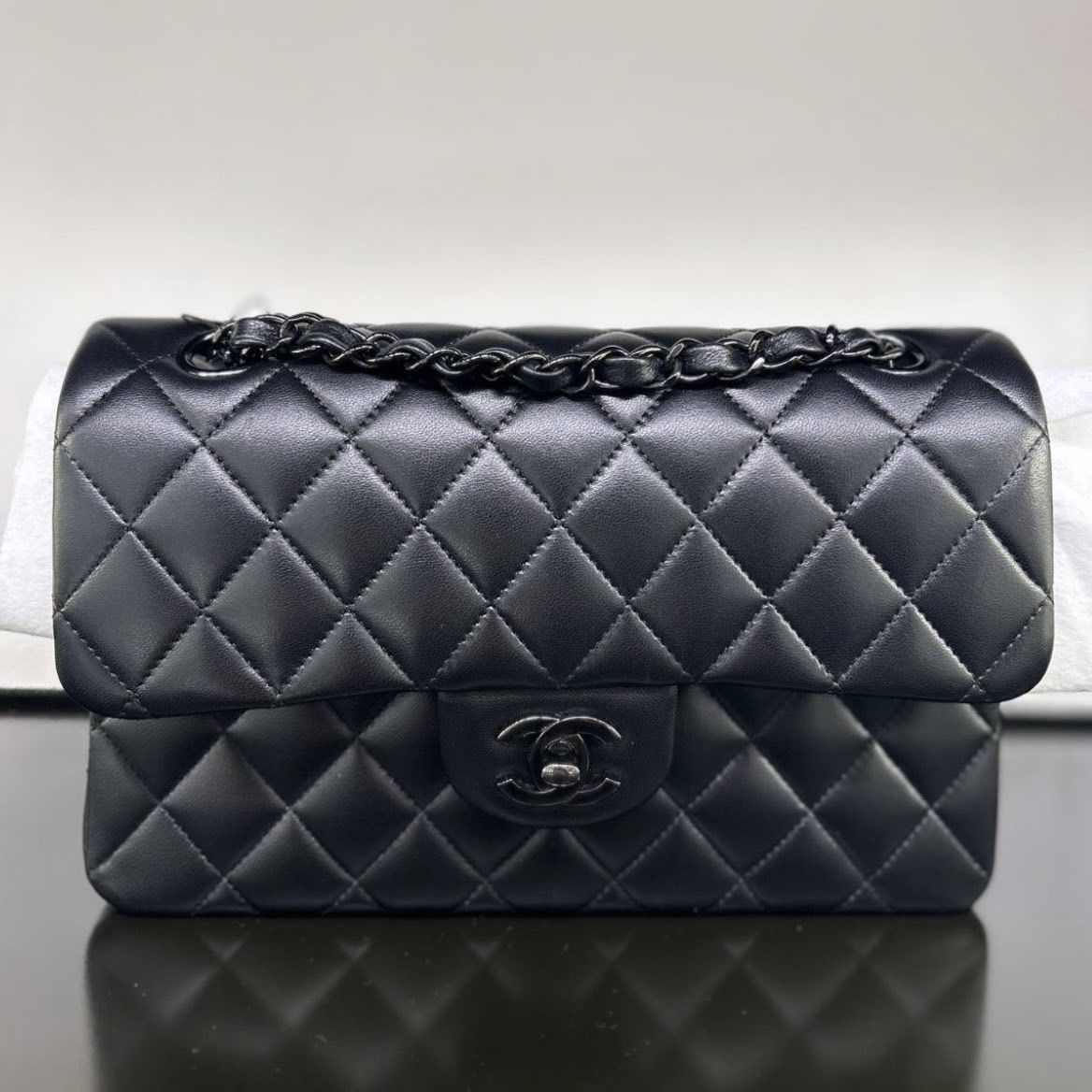 ☆希少なバッグ☆】CHANEL マトラッセ23 ソーブラック (CHANEL
