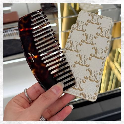 ギフトに最適♪】セリーヌ ヘアコーム ブラシ 櫛 国内発送☆ (CELINE