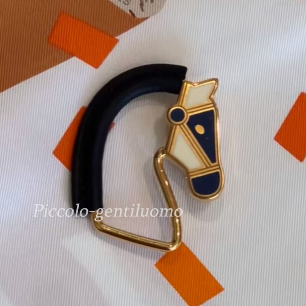 上品な馬がアクセントに◎】エルメス☆ブローチ ゴールド (HERMES