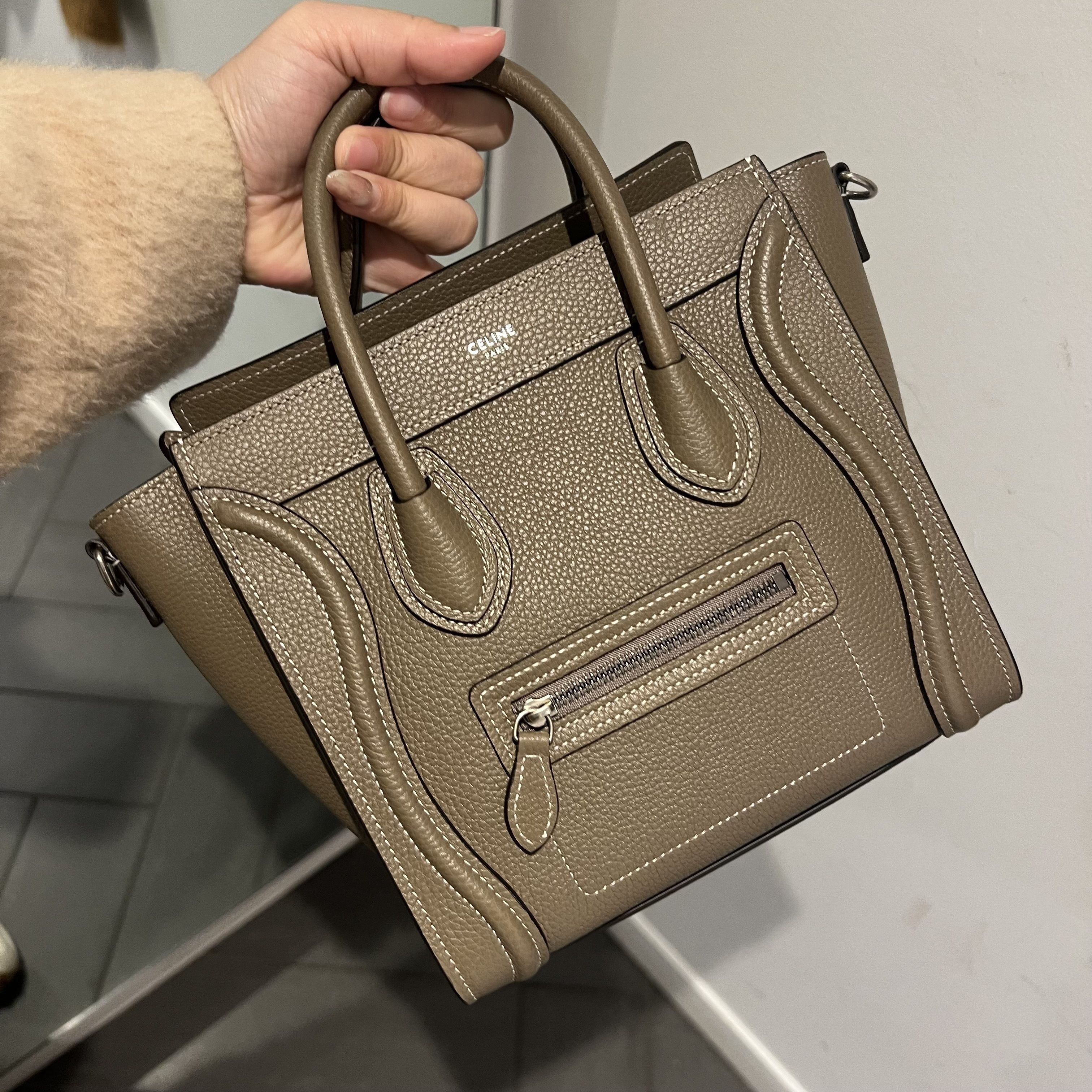 CELINE】特別セール！ラゲージ ナノ ドラムカーフ 多色展開 (CELINE