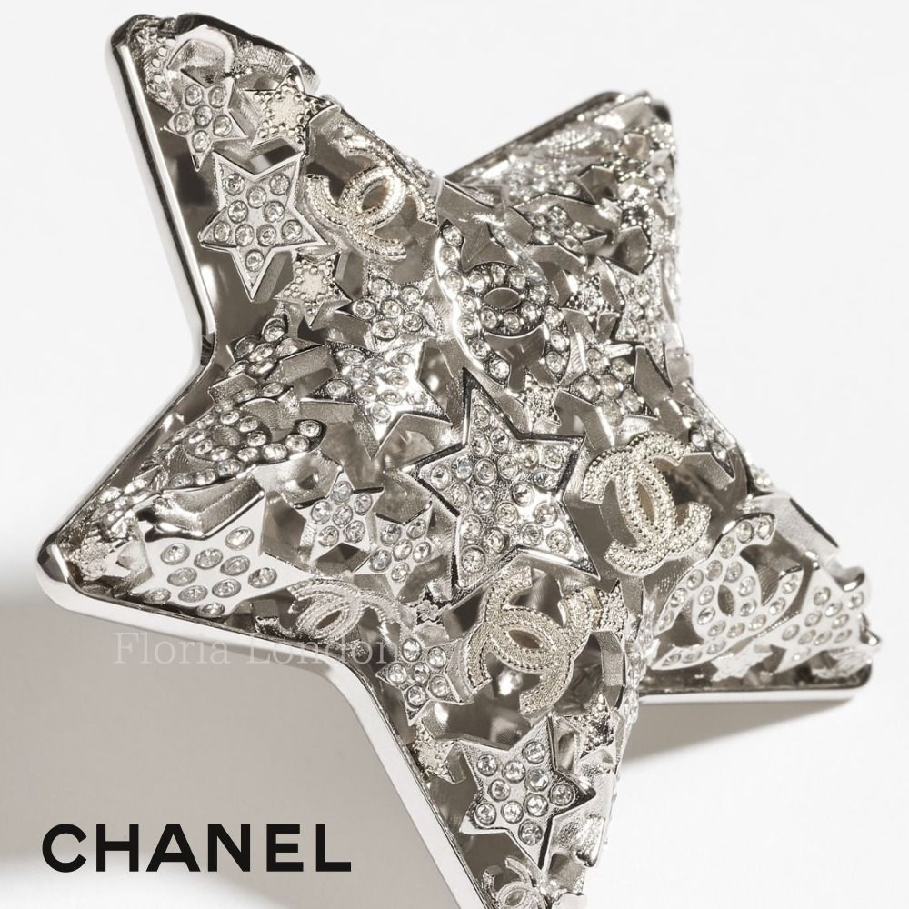 まるでアートピースのような煌めき》 CHANEL 25A 星型ブローチ (CHANEL