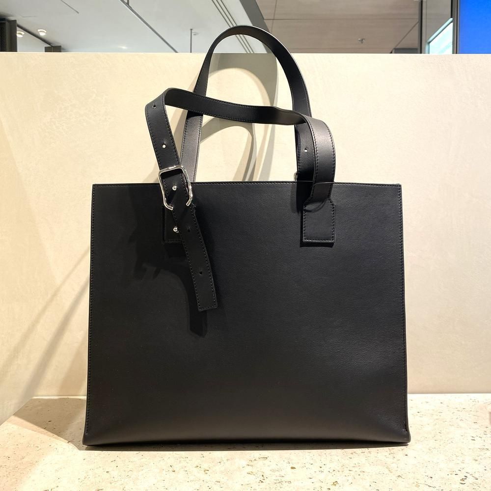 LOEWE メンズ トートバッグ ブラック (LOEWE/トートバッグ) B692K96X06