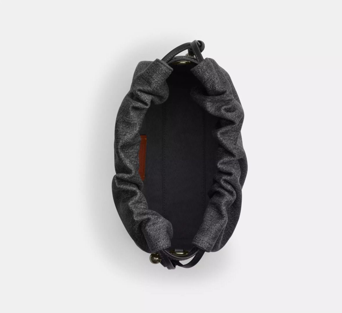 安心 国内発送【コーチ】フェイ ドローストリング バッグ デニム