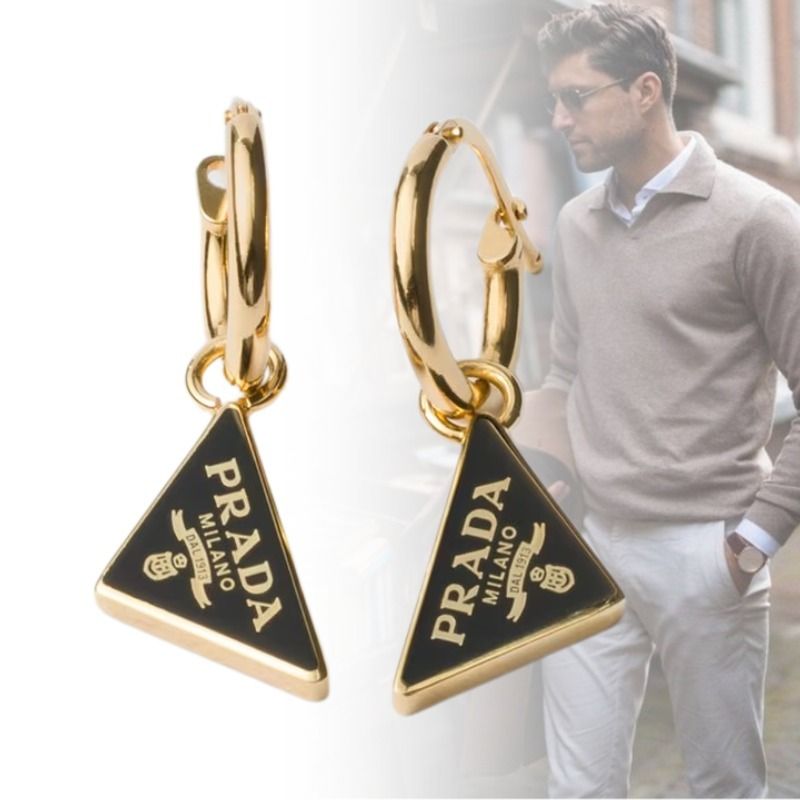 PRADA トライアングル ロゴ プレート ピアス 左耳用 PRADA プラダ