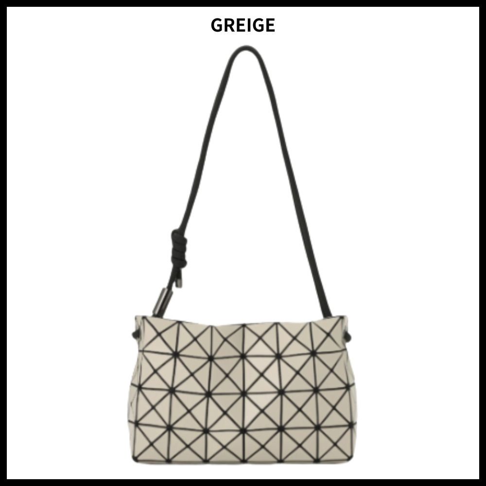 新作☆BAO BAO ISSEY MIYAKE☆LOOP MATTE (BAOBAO ISSEY MIYAKE