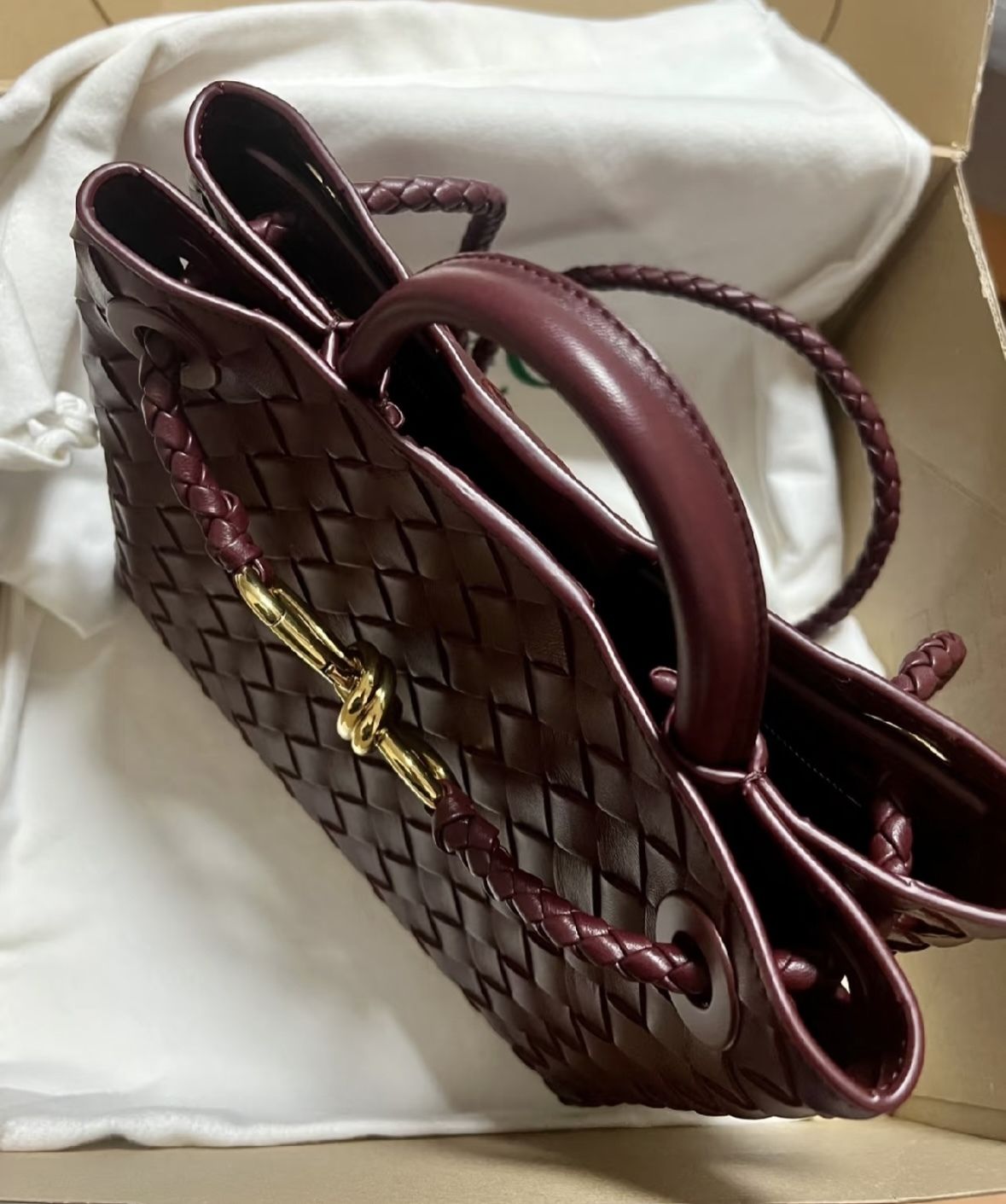 2way使用》BOTTEGA VENETA アンディアーモ ミディアム レザー (BOTTEGA