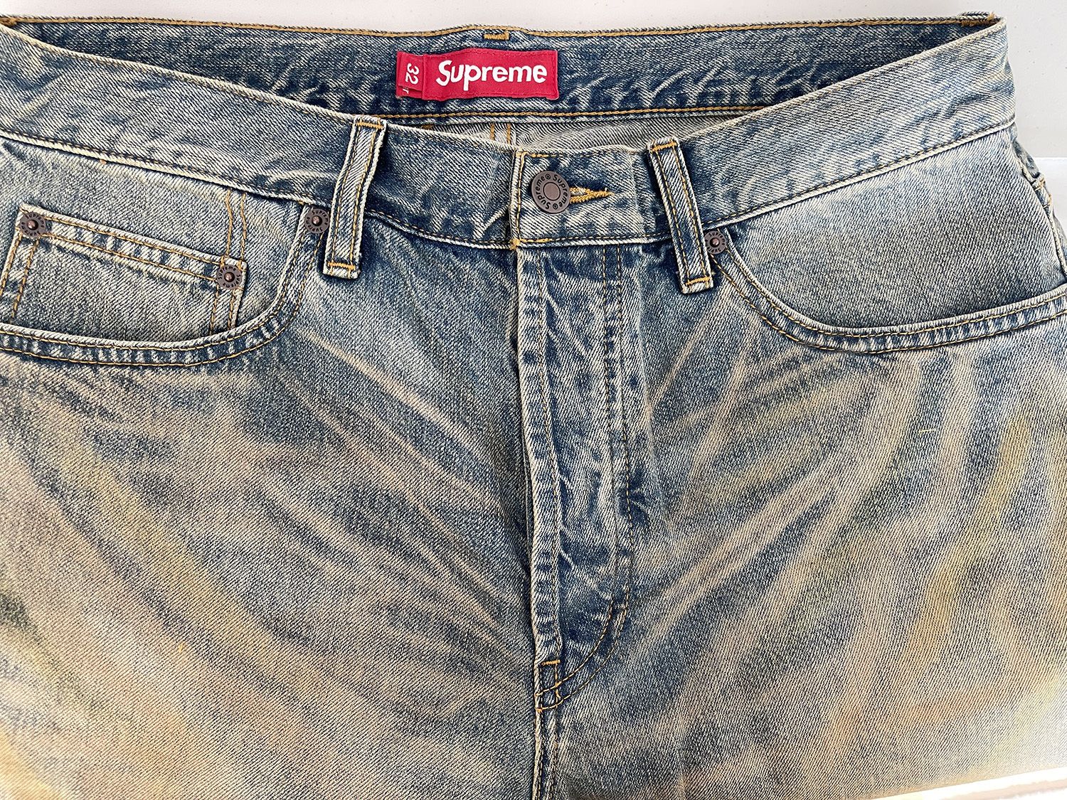 SUPREME】Regular Jean Dirty Indigo - 25FW (Supreme/デニム
