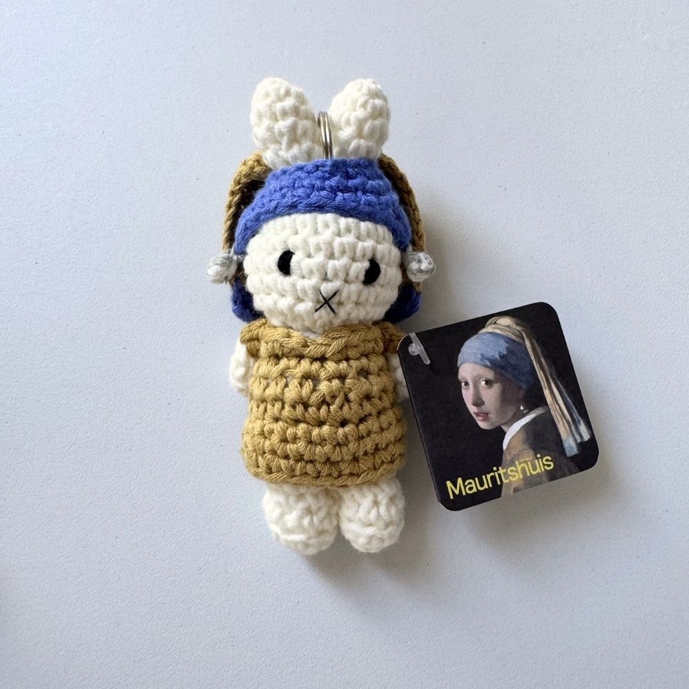 ミッフィー＆フェルメールコラボ 真珠の耳飾りミッフィー (miffy