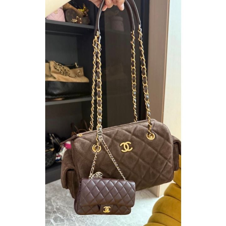 25K♥秋冬ブラウンがお洒落》CHANEL ショルダーバッグ (CHANEL