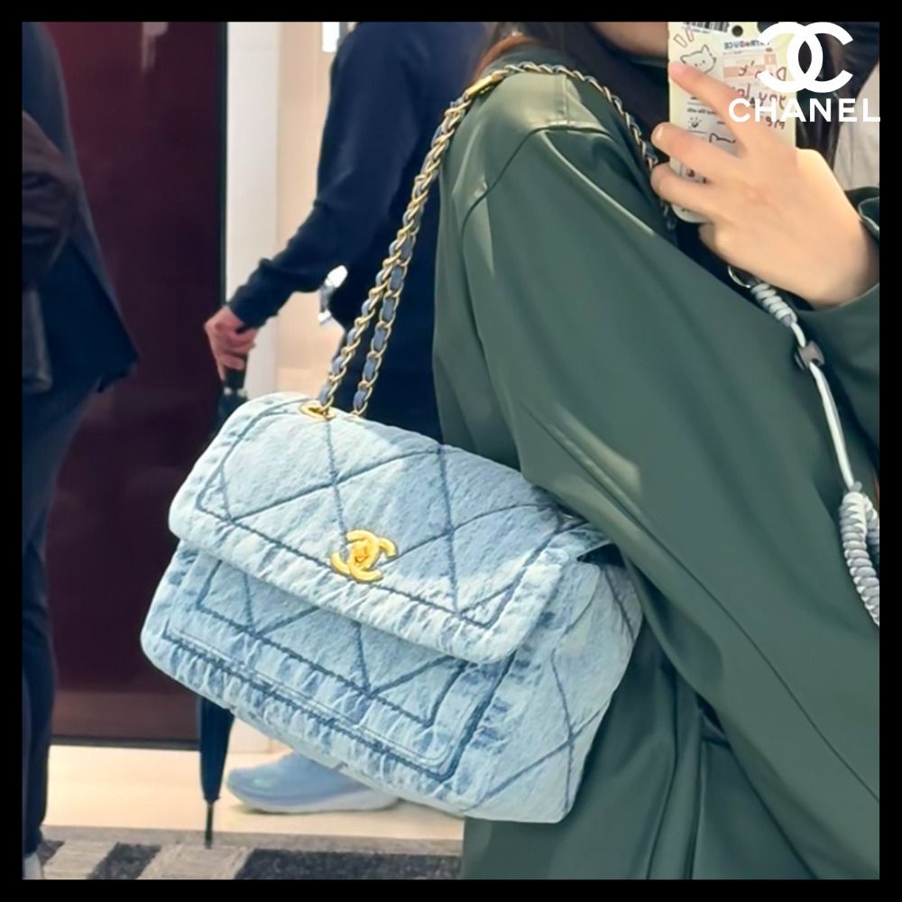 気品あるカジュアル【CHANEL】マトラッセ デニムバッグ (CHANEL