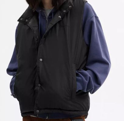 人気【COACH】コーチ リバーシブル カラーブロック ダウンベスト