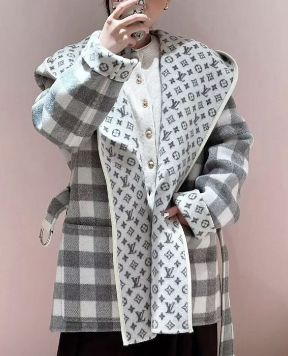 極上の存在感】ルイヴィトン リバーシブル モノグラムコート (Louis