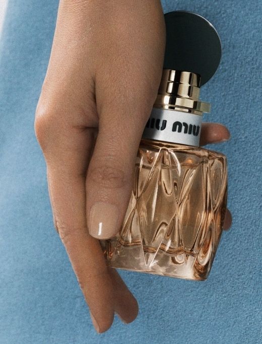 即日発送 Miu Miu Miutine Eau de Parfum 30ml 追跡可能 (MiuMiu/香水