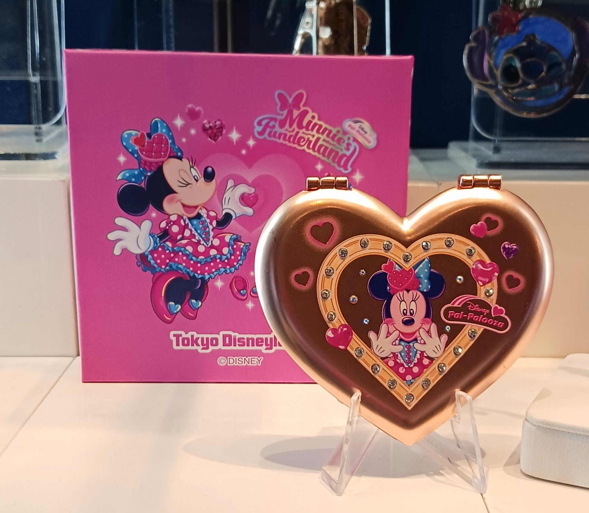 ミニーのファンダーランド2026 ハートのコンパクトミラー TDR (Disney