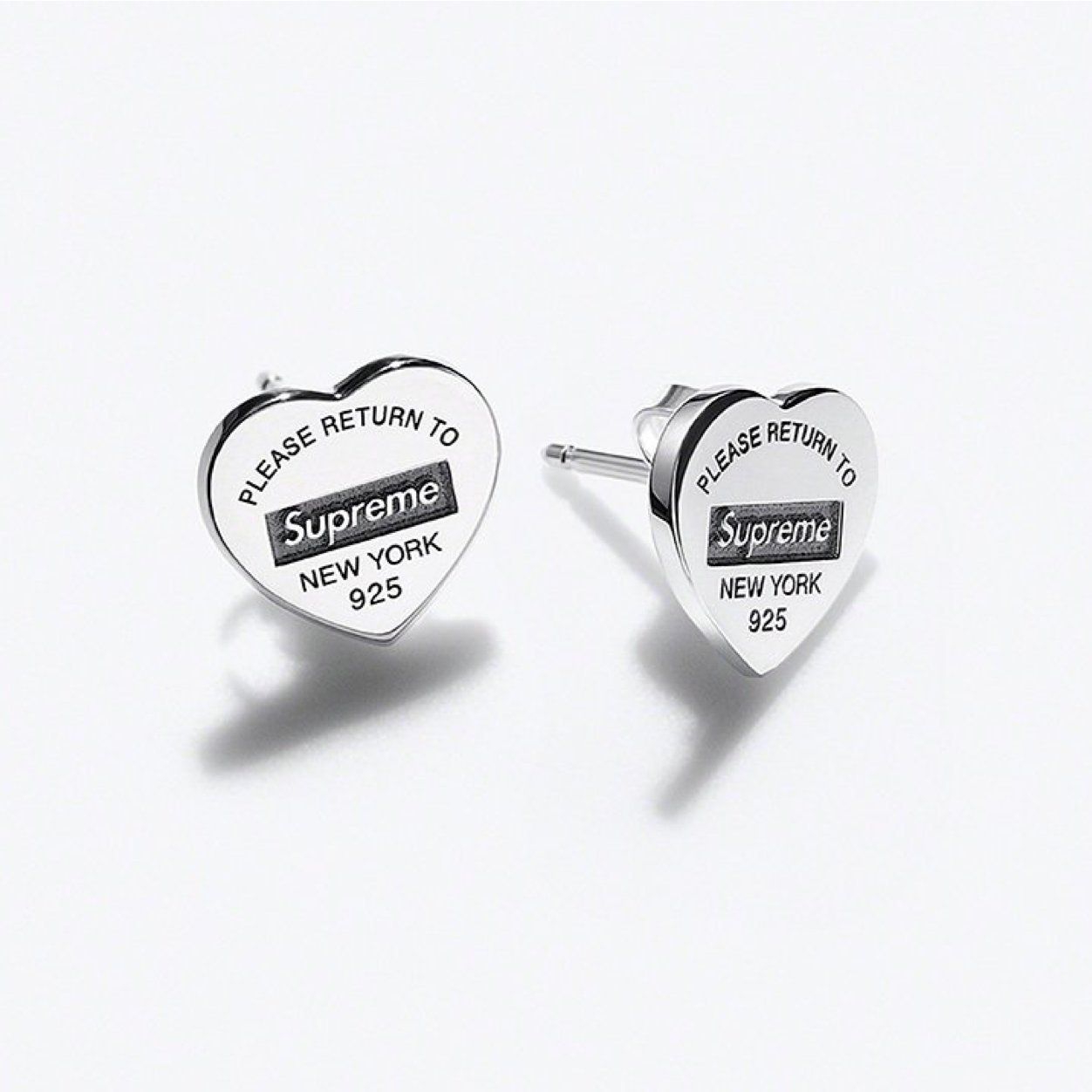 Supreme Tiffany & Co. Heart Tag Stud Earrings (Set of 2) (Supreme