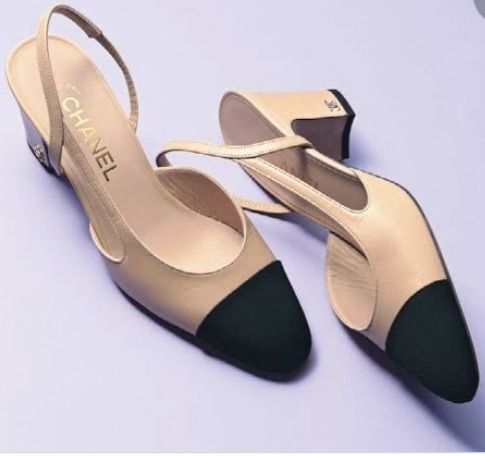 CHANEL 雑誌掲載☆人気のスリングバックシューズ☆ベージュ (CHANEL