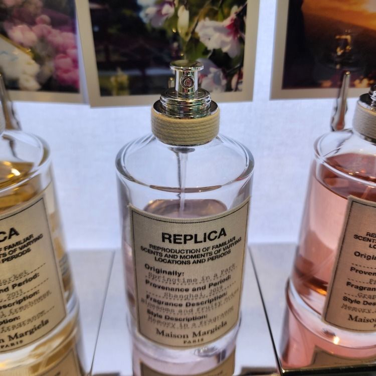 メゾン マルジェラ レプリカ スプリングタイムインアパーク 30ML