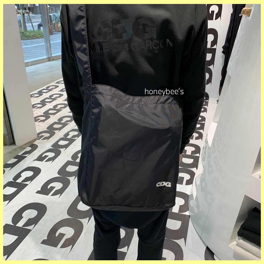 COMME des GARCONS CDG ロゴ ナイロン バッグ (COMME des GARCONS