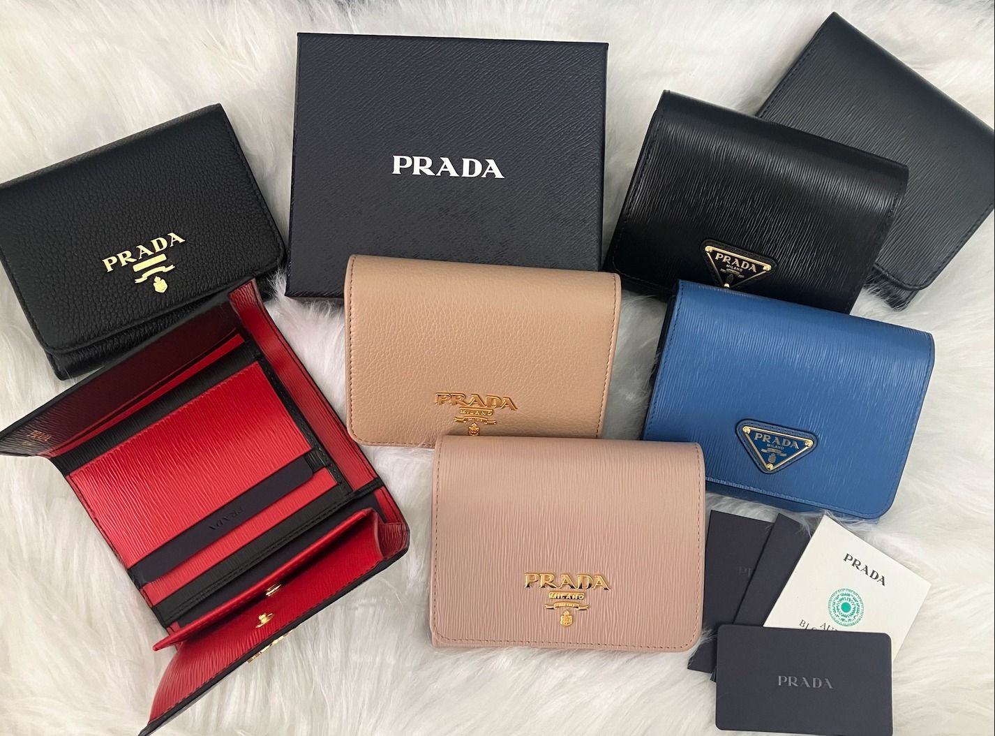 PRADA】VIPセール ♪ Trifold Wallet 三つ折り財布 ♪ (PRADA